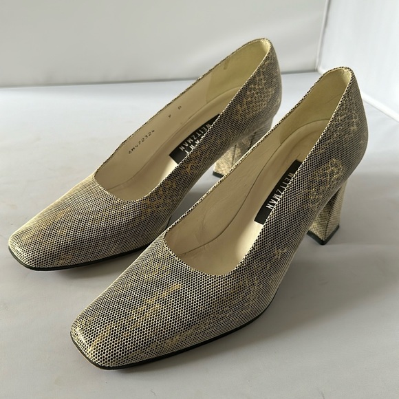 STUART WEITZMAN: Vintage 90s Champagne Faux Snakeskin Chunky Heels Size 9 (iii) - Picture 2 of 9